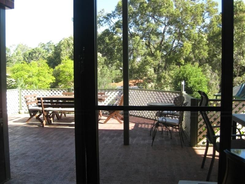 2 Fischer Road, Darlington WA 6070