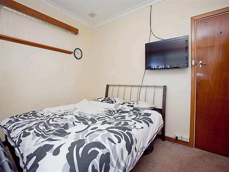 105 Middle Swan Road, West Swan WA 6055