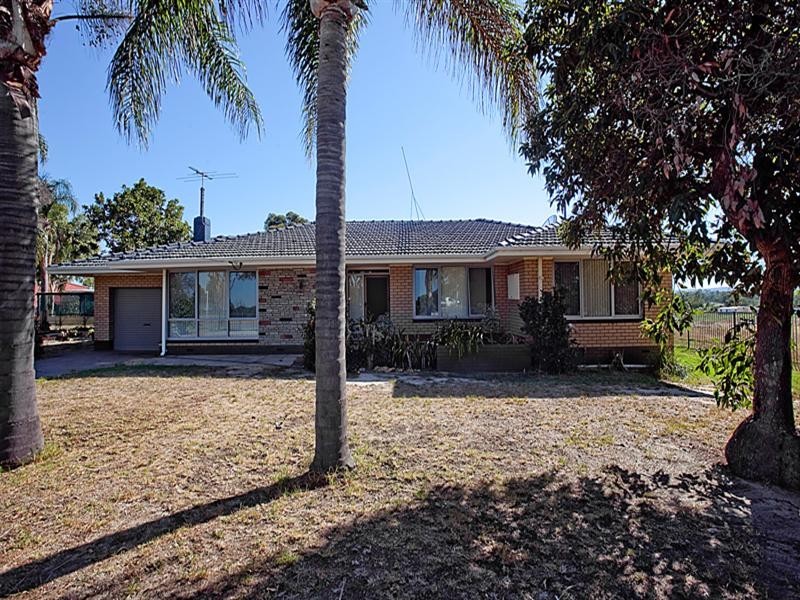 105 Middle Swan Road, West Swan WA 6055