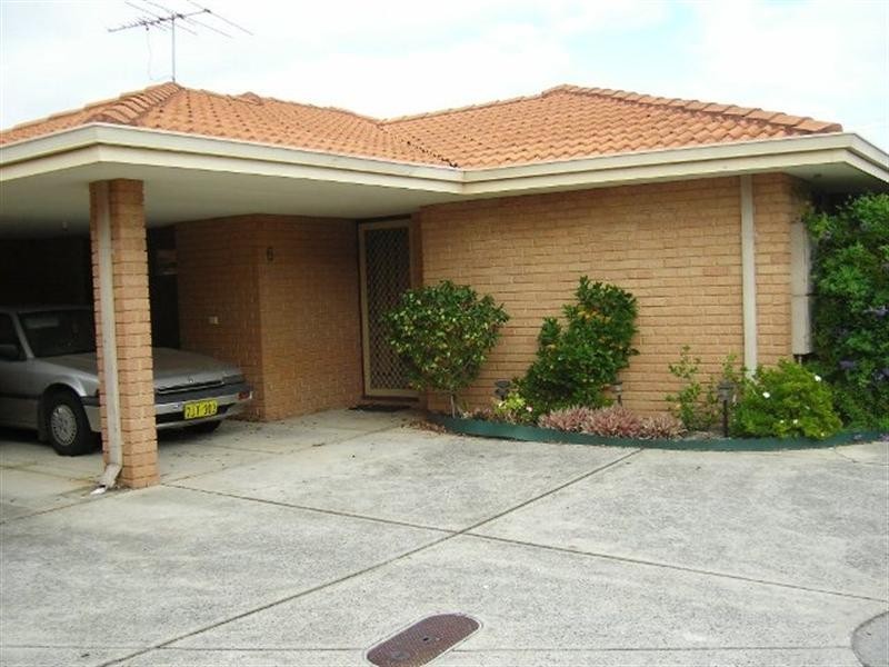 6/1 Park Road, Midvale WA 6056