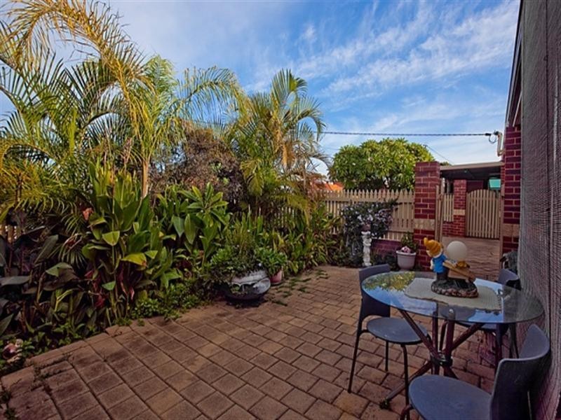 15B Sampson Close, Midland WA 6056