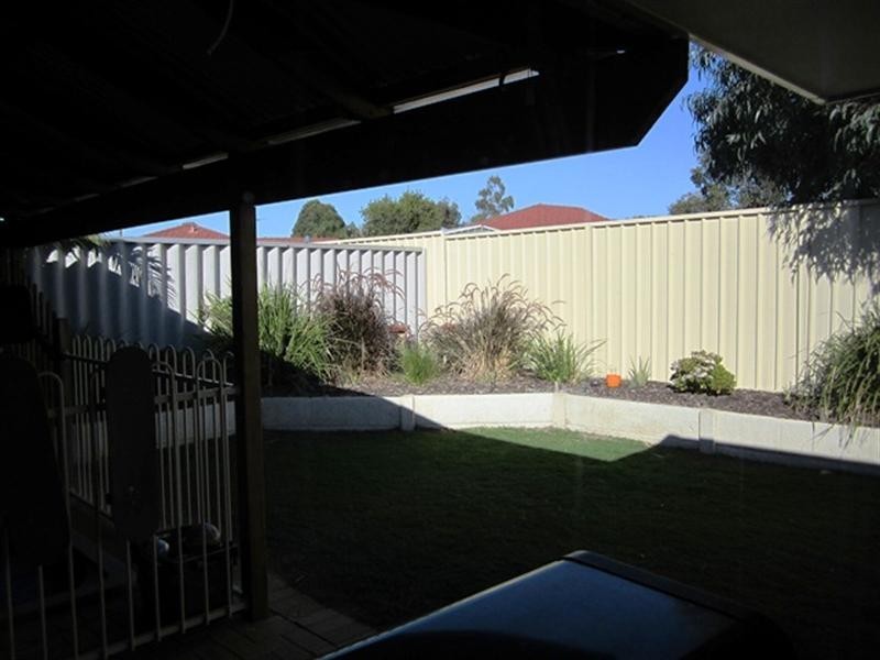 11 Yanderra Court, Stratton WA 6056