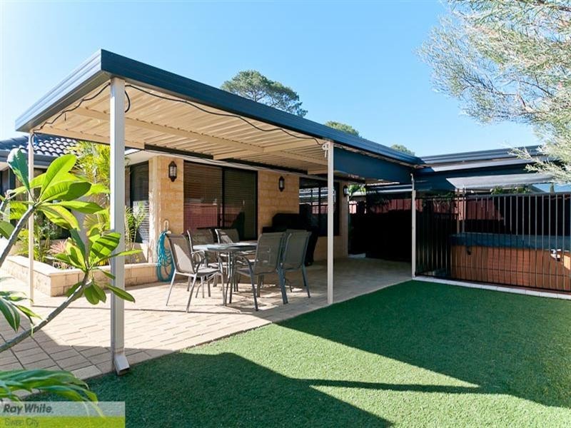 37 Sorrento Turn, Ellenbrook WA 6069