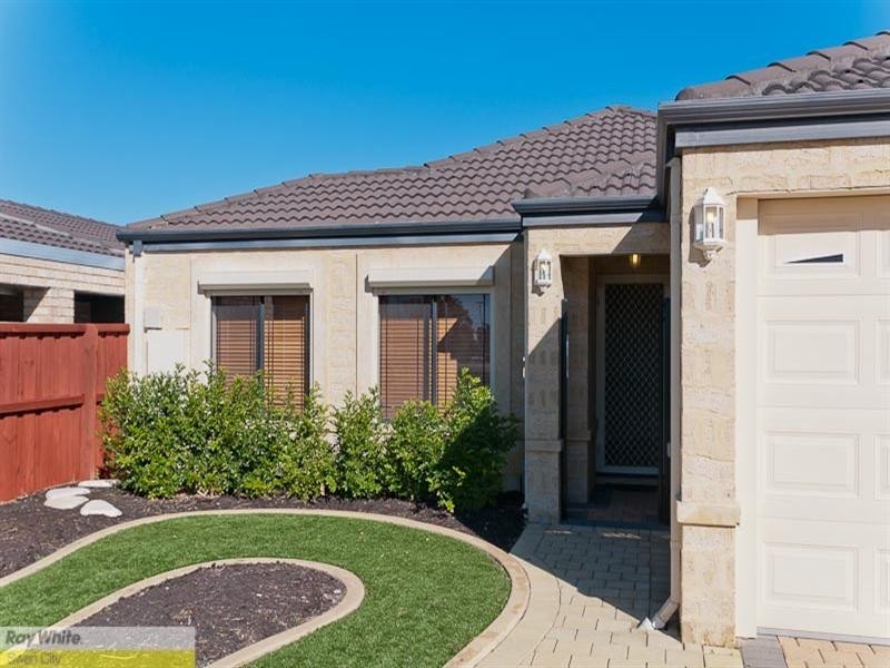37 Sorrento Turn, Ellenbrook WA 6069