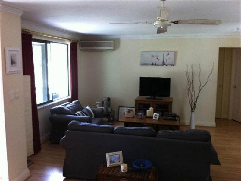 2/30 Montreal Avenue, Woodbridge WA 6056