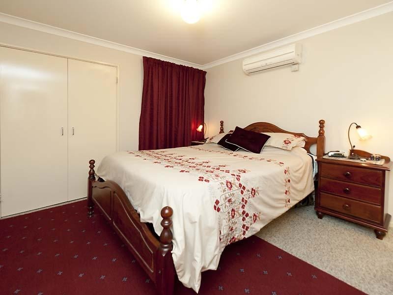 28/11 Elvire Street, Viveash WA 6056