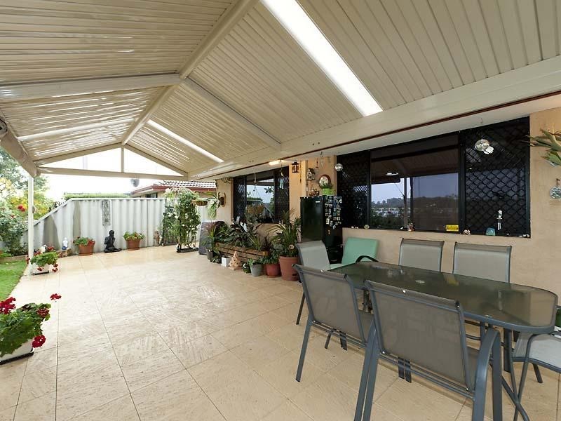28/11 Elvire Street, Viveash WA 6056