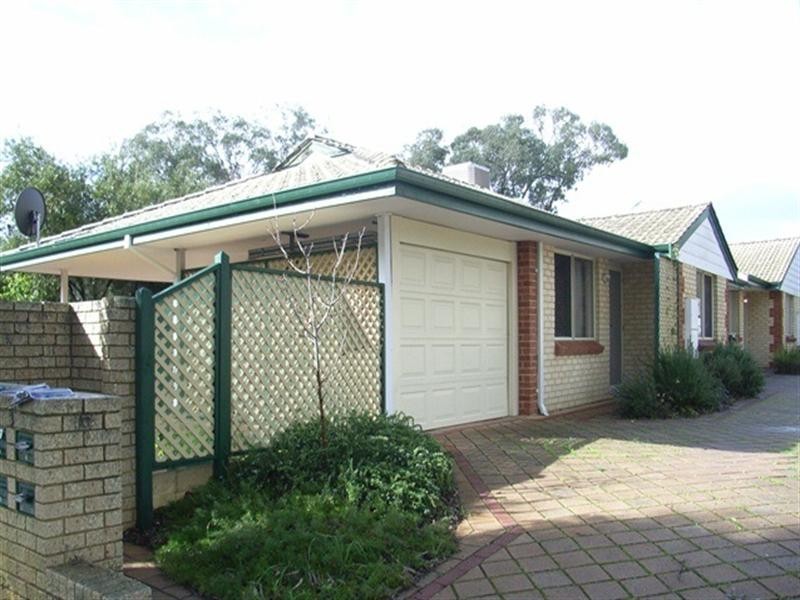 1/33 Holmesdale Road, Woodbridge WA 6056