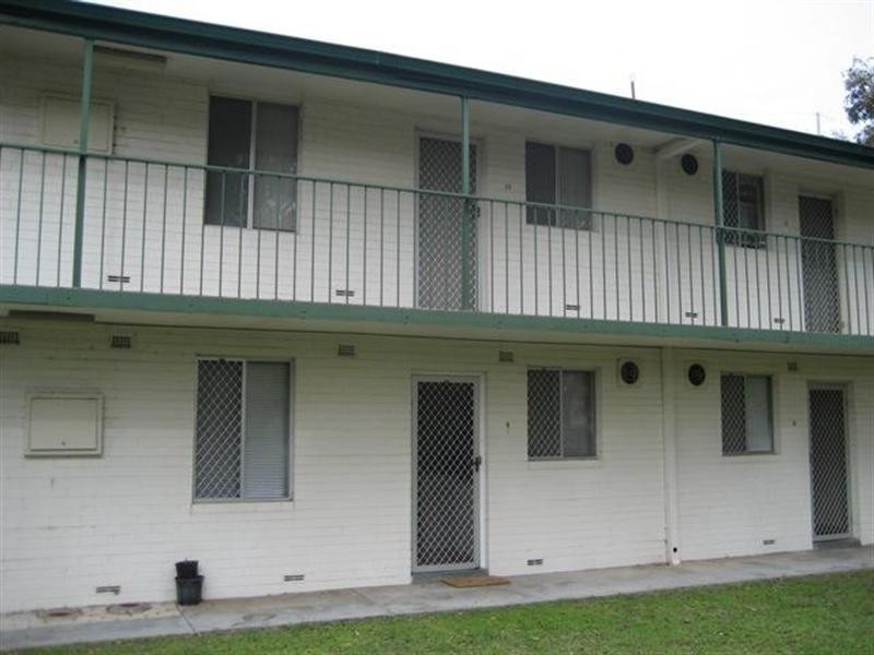 4/379 Hector Street, Yokine WA 6060