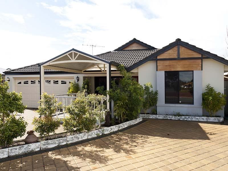 31 Pensacola Avenue, Caversham WA 6055