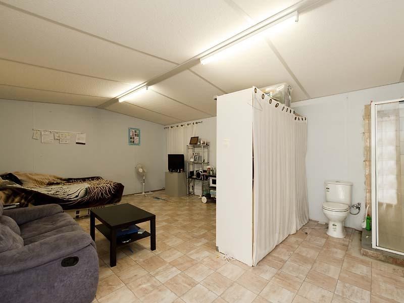 31 Pensacola Avenue, Caversham WA 6055