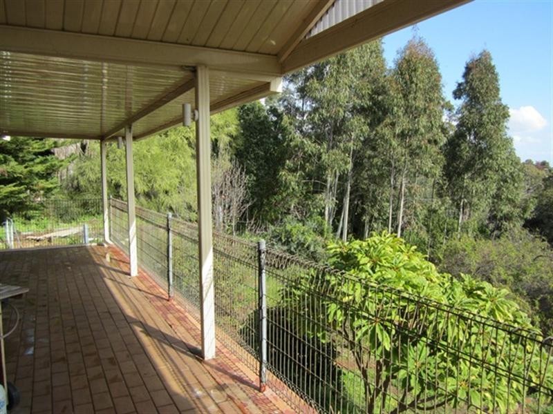 15 Boorabilla Way, Greenmount WA 6056