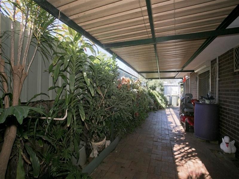 16 Bishop Road, Middle Swan WA 6056