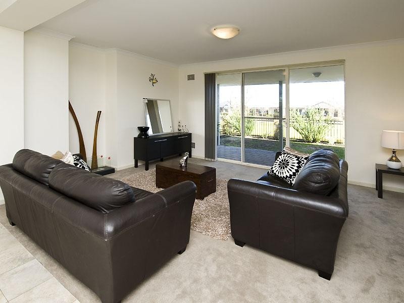 21 Waite Ridge, Aveley WA 6069
