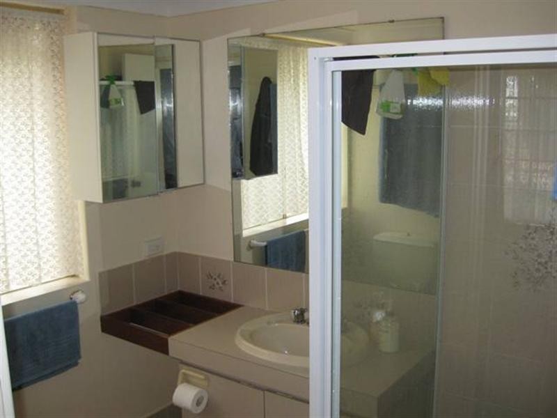 23 Bernley Drive, Viveash WA 6056