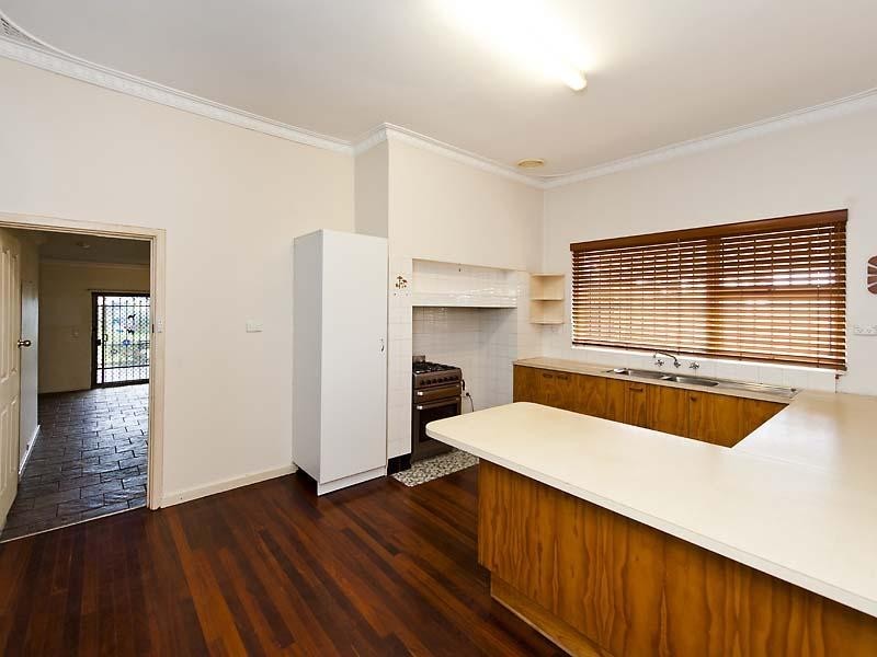 25 Herne Street, Herne Hill WA 6056