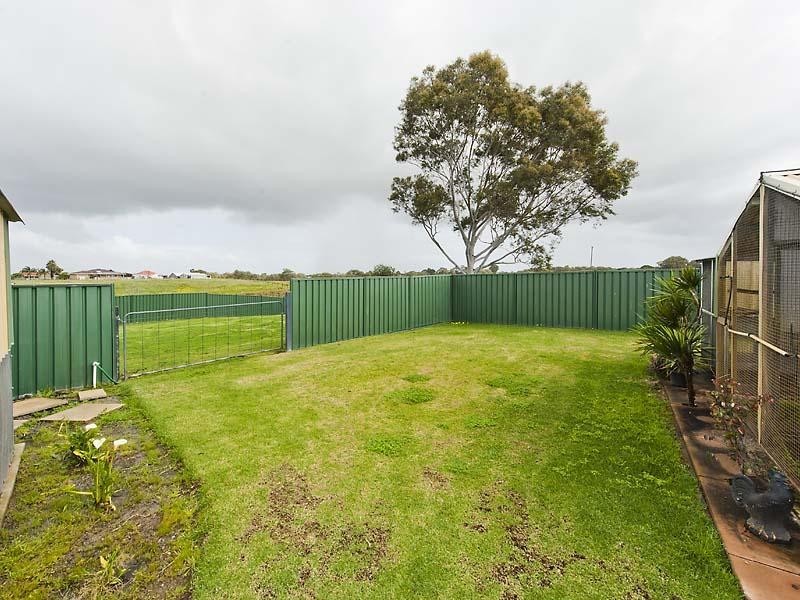 25 Herne Street, Herne Hill WA 6056