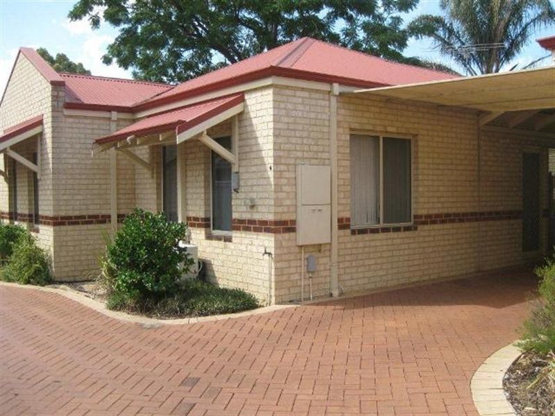 4,54 Loton Avenue, Midland WA 6056