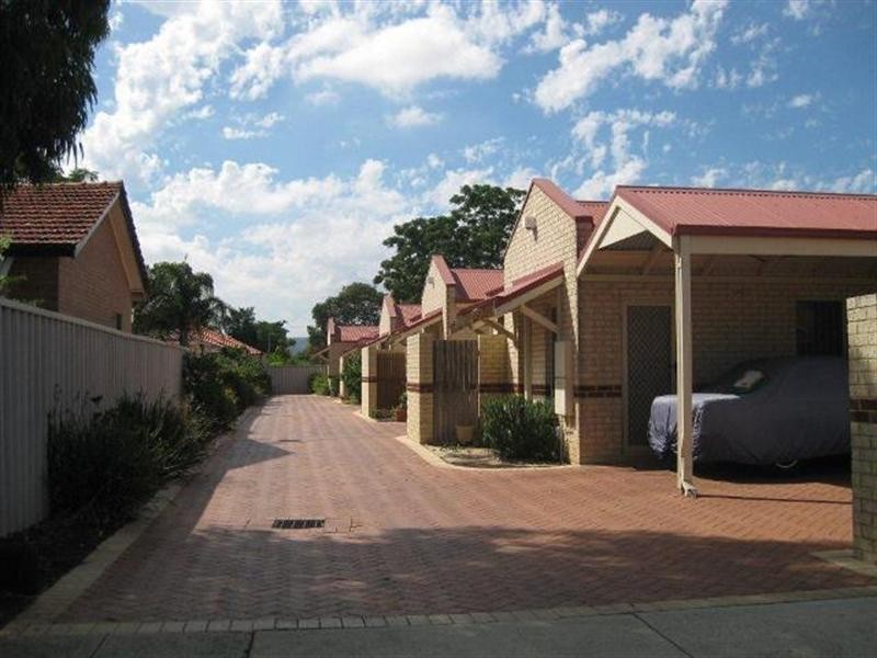 4,54 Loton Avenue, Midland WA 6056