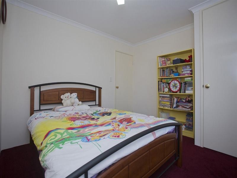 7 Holywell Street, Middle Swan WA 6056