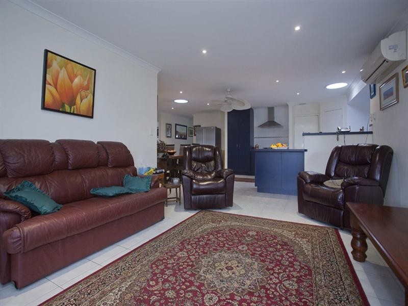 7 Holywell Street, Middle Swan WA 6056