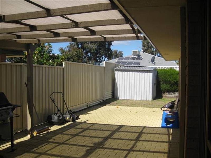 80 Lewis Jones Cross, Stratton WA 6056