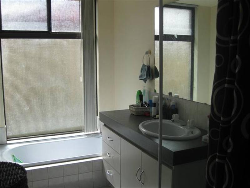 11 Yanderra Court, Stratton WA 6056