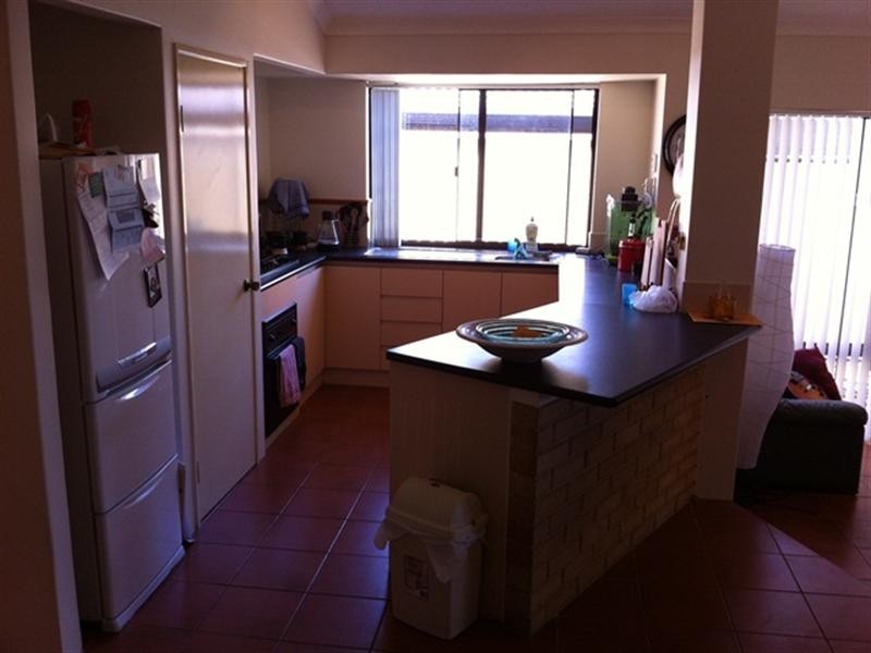 39 Kangaroo Entrance, Stratton WA 6056