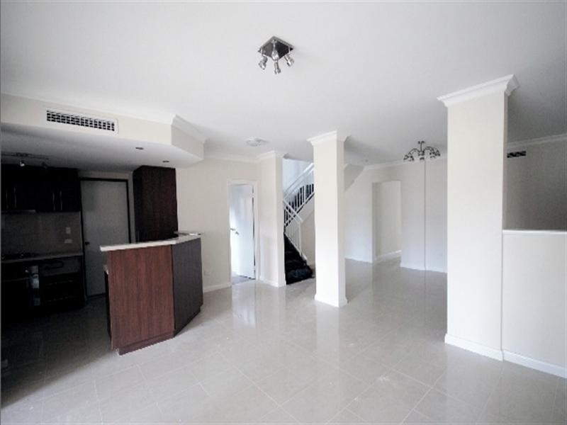 2/2 Hebe Lane, Woodbridge WA 6056