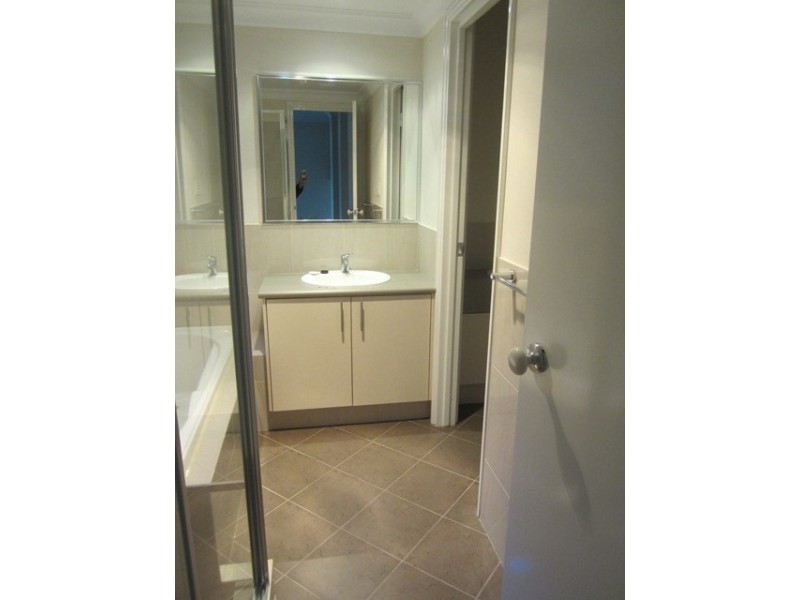 2/2 Hebe Lane, Woodbridge WA 6056