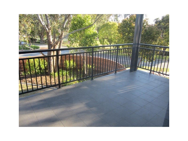 2/2 Hebe Lane, Woodbridge WA 6056