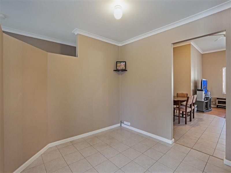 46 Cockman Cross, Stratton WA 6056