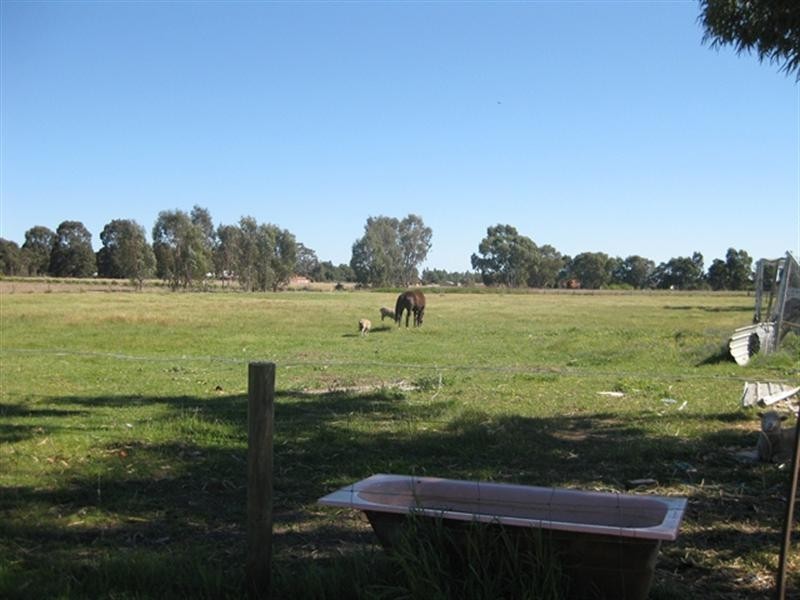 127 Lefroy Avenue, Herne Hill WA 6056