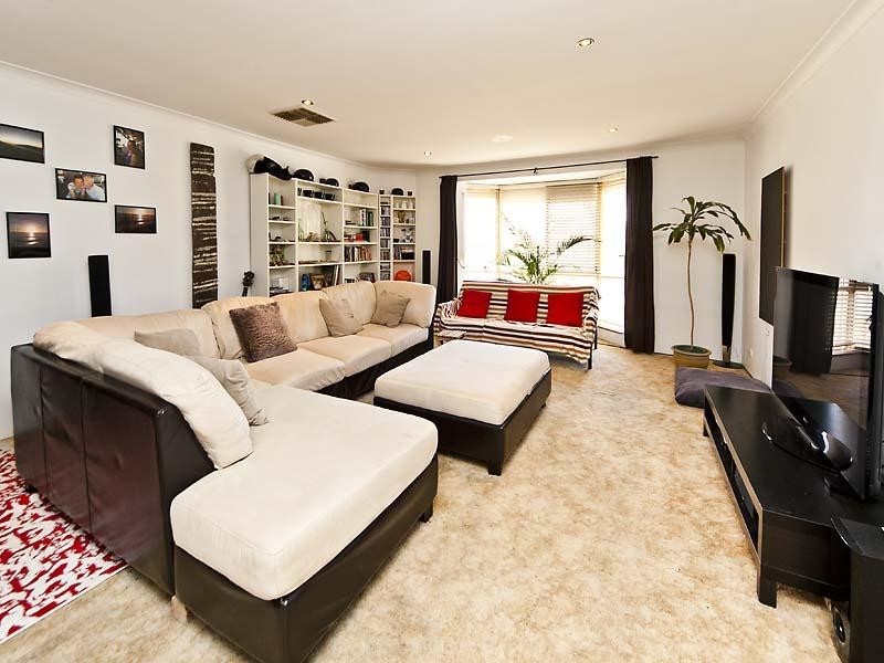 30 Park Lane, Alexander Heights WA 6064