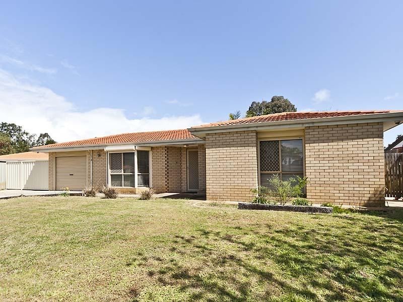 30 Park Lane, Alexander Heights WA 6064