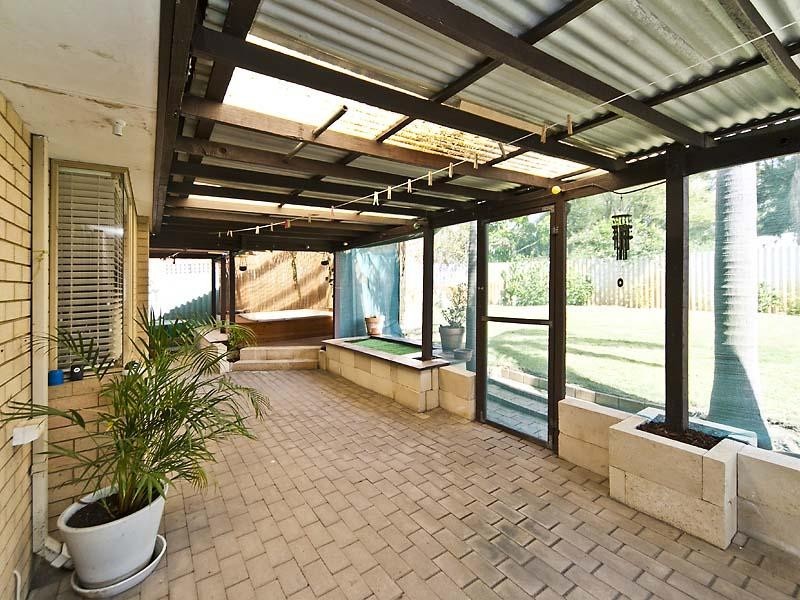 30 Park Lane, Alexander Heights WA 6064