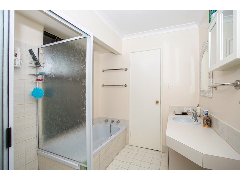 24 Tour Place, Middle Swan WA 6056