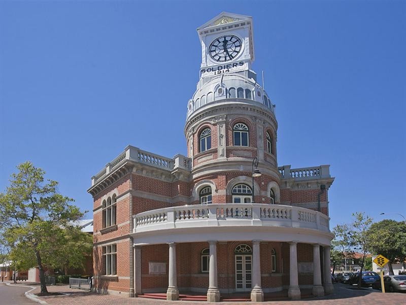 1/75 Sayer Street, Midland WA 6056