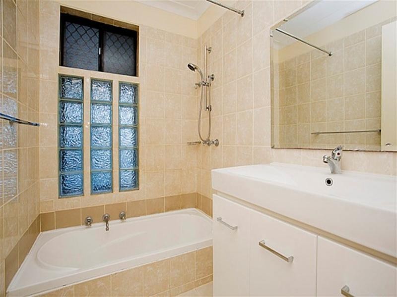 96 Ferguson Street, Midland WA 6056