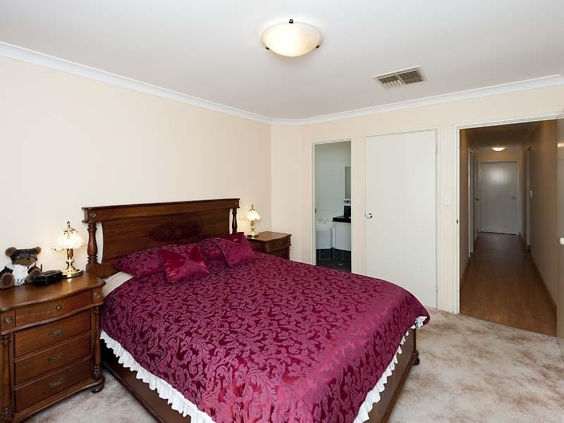 5 Tallow Grove, Helena Valley WA 6056