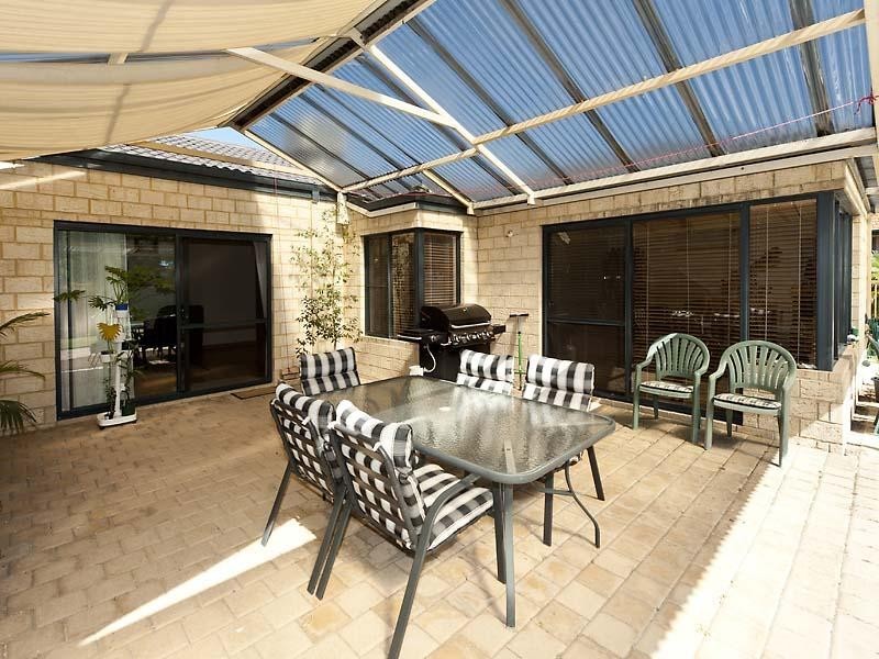 5 Tallow Grove, Helena Valley WA 6056