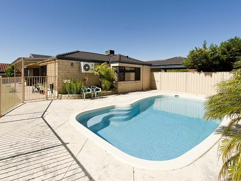 5 Tallow Grove, Helena Valley WA 6056