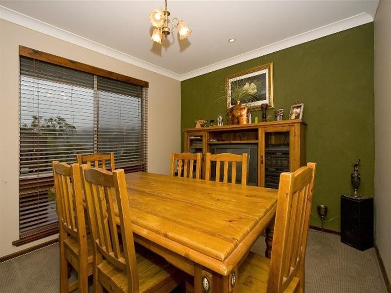 6 Park Way, Swan View WA 6056