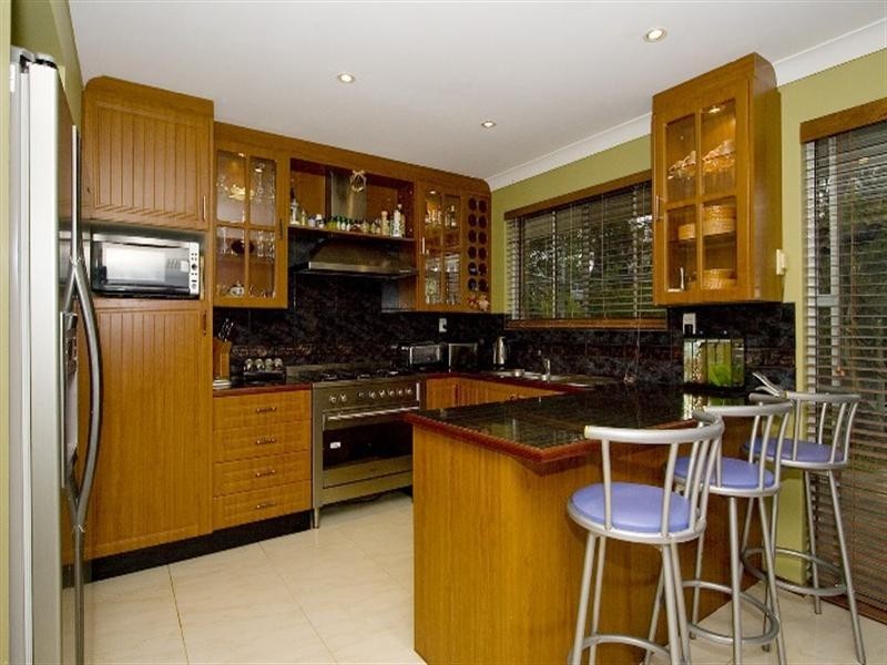 6 Park Way, Swan View WA 6056