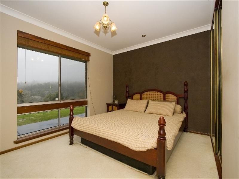 6 Park Way, Swan View WA 6056