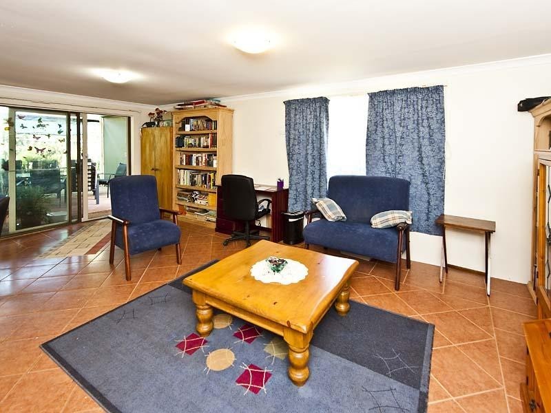 9 Markham Way, High Wycombe WA 6057