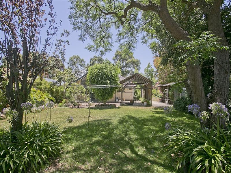 10 Christina Street, Hazelmere WA 6055