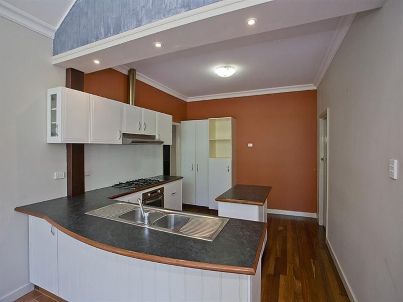 10 Christina Street, Hazelmere WA 6055