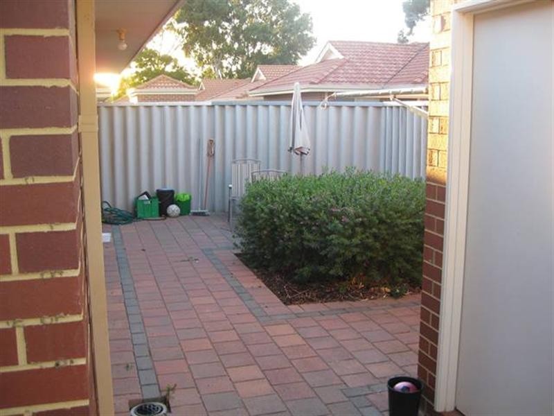 1/4A John Street, Midland WA 6056