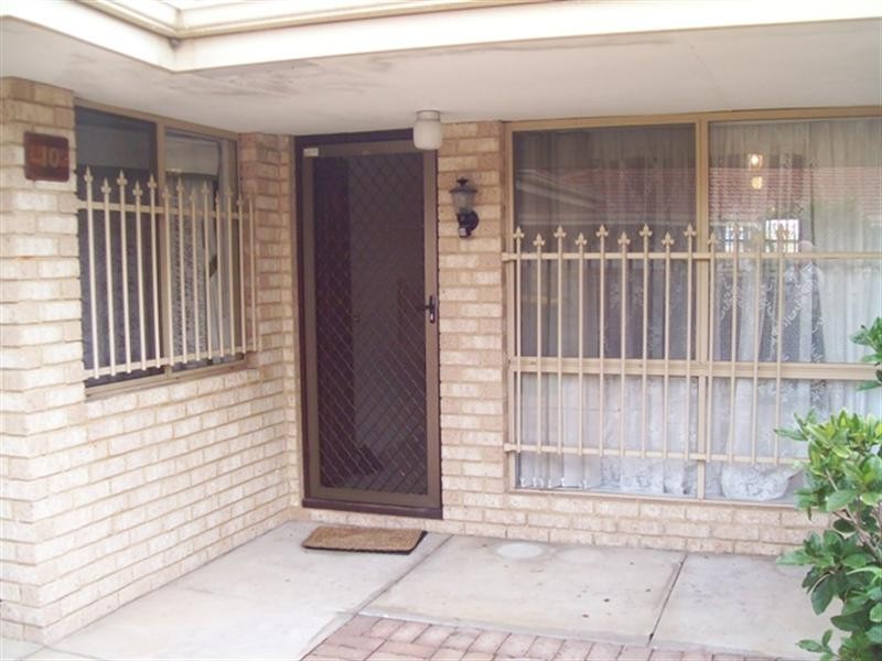 10/7 Park Road, Midvale WA 6056